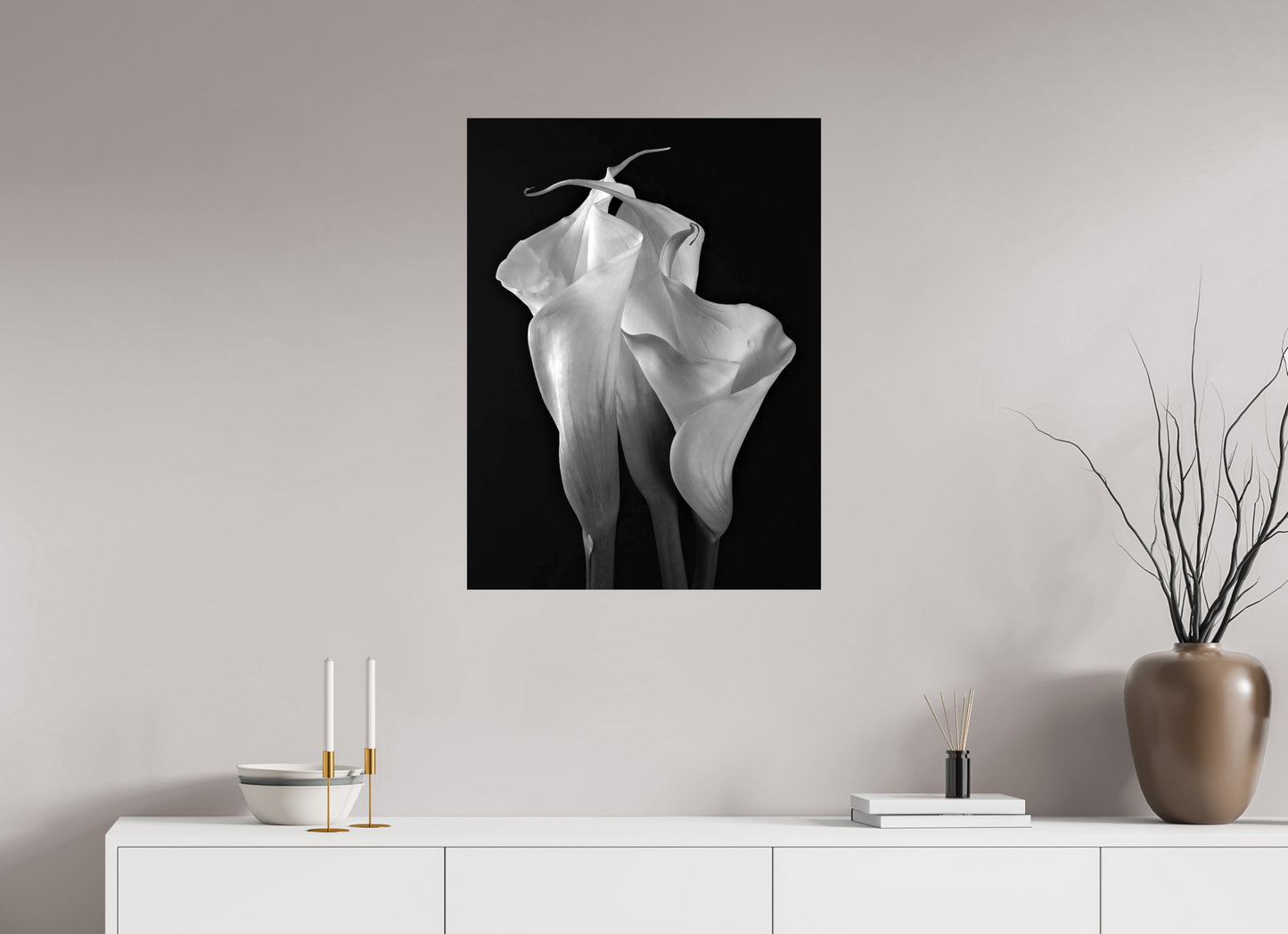 Calas in Love (Black and White Version)
